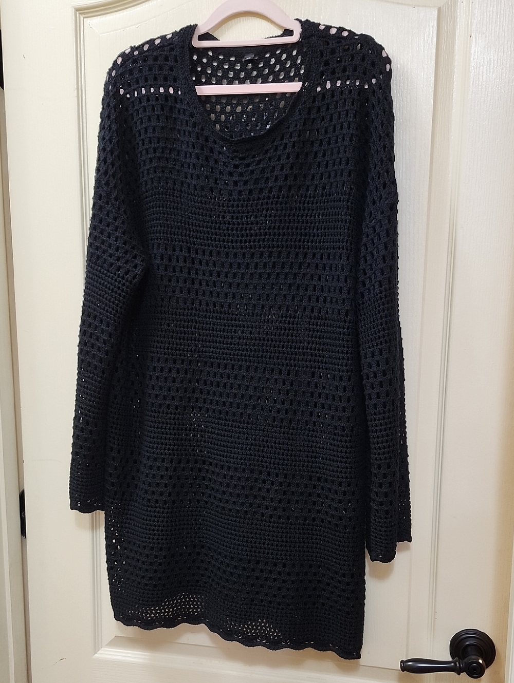 BLACK CROCHET LONG SLEEVE SWIMSUIT COVER-UP